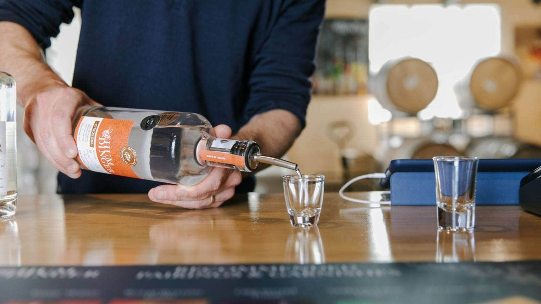Humdinger gin pouring a quality offering