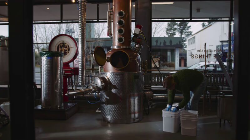 Contract distilling custom spirits at Geraldine Distillery